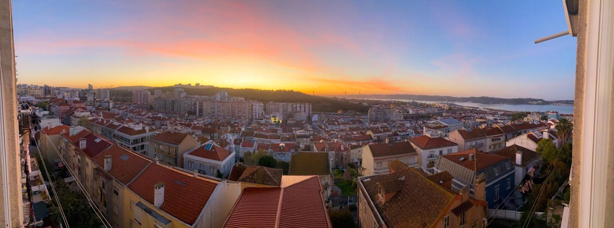 Ideally Located With Perfect Views Algés Dış mekan fotoğraf